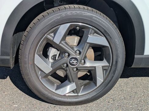 New 2026 Hyundai Venue SEL image 11