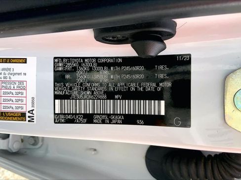 Used 2024 Toyota 4Runner TRD Sport AWD/4WD image 34