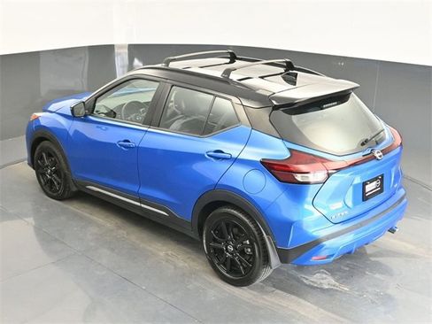 Used 2024 Nissan Kicks SR w/ SR Premium Package image 30
