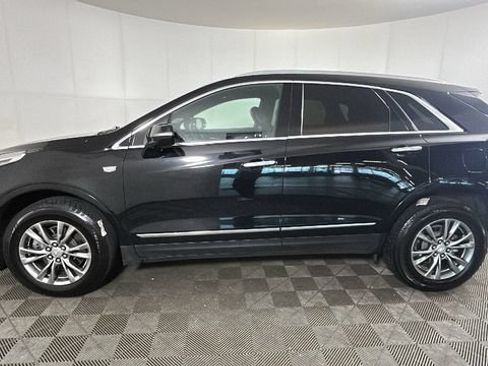 Used 2021 Cadillac XT5 Premium Luxury FWD image 5