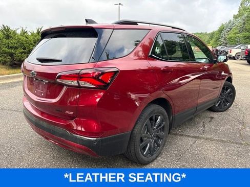 Used 2023 Chevrolet Equinox RS w/ RS Leather Package AWD/4WD image 4