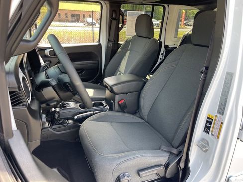 Certified 2025 Jeep Wrangler Unlimited Sport S 4xe image 19