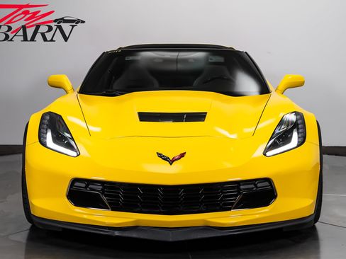 Used 2019 Chevrolet Corvette Grand Sport w/ Carbon Flash Badge Package RWD image 8