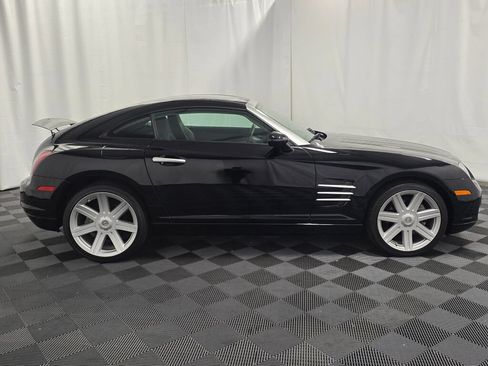 Used 2006 Chrysler Crossfire Limited RWD image 6