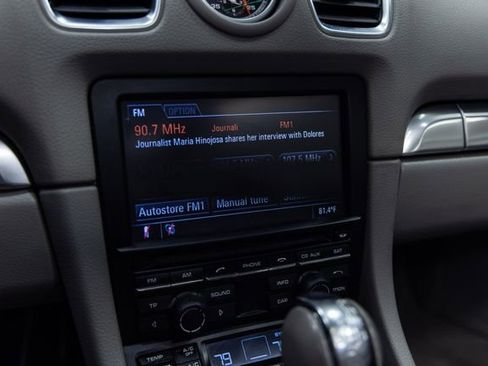 Used 2014 Porsche Boxster S image 16