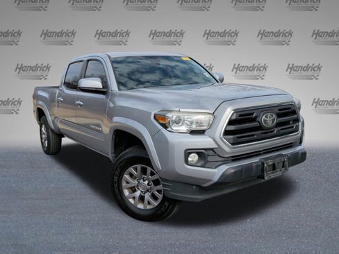 Used 2019 Toyota Tacoma SR5 image 2