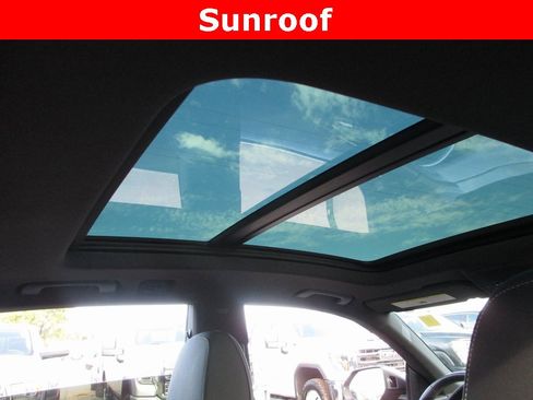 Used 2022 Audi Q8 Prestige image 14