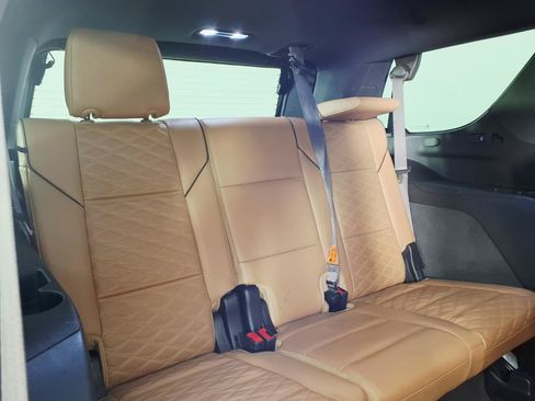 Used 2022 Cadillac Escalade Sport w/ Touring Package AWD/4WD image 14