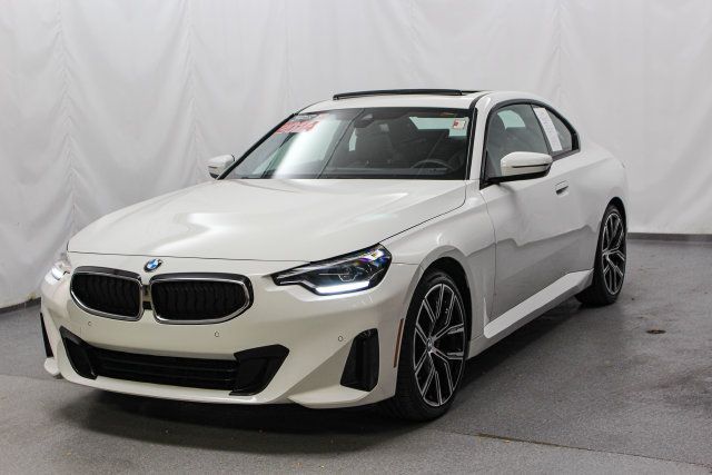 Used 2024 BMW 230i xDrive Coupe w/ Convenience Package AWD/4WD image 5