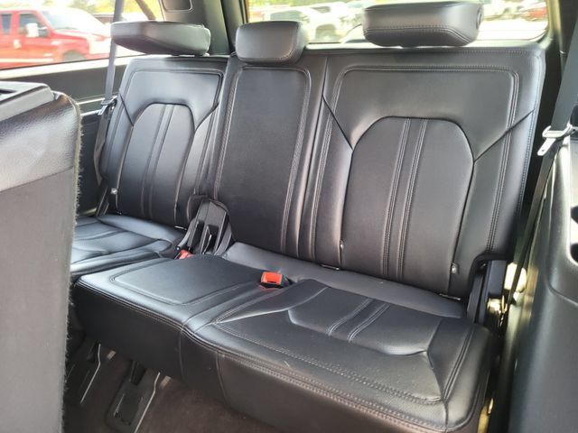 Used 2021 Ford Expedition Max Limited RWD image 27