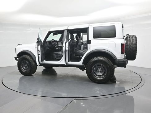 New 2025 Ford Bronco Badlands image 33