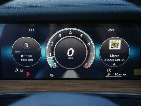 New 2026 Volkswagen Tiguan SEL R-Line image 24