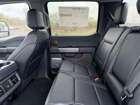 New 2026 Ford F250 Lariat AWD/4WD image 10