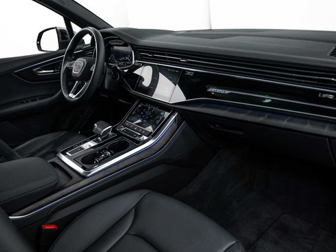 Used 2023 Audi Q7 2.0T Premium Plus w/ Premium Plus Package AWD/4WD image 8