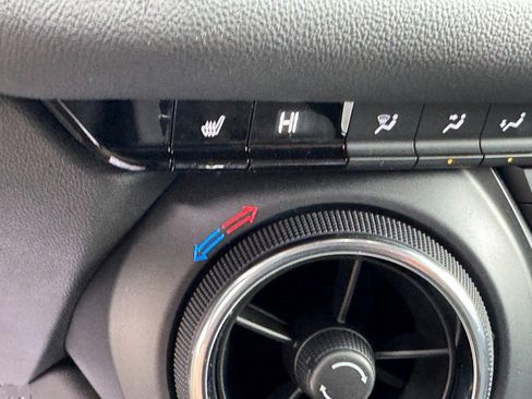 Used 2025 Chevrolet Blazer LT w/ Midnight/Sport Edition image 22