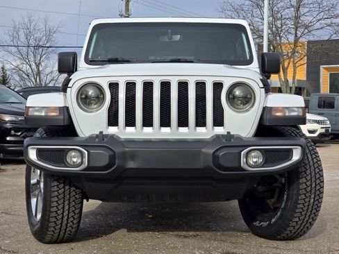 Used 2020 Jeep Wrangler Unlimited Sahara image 3