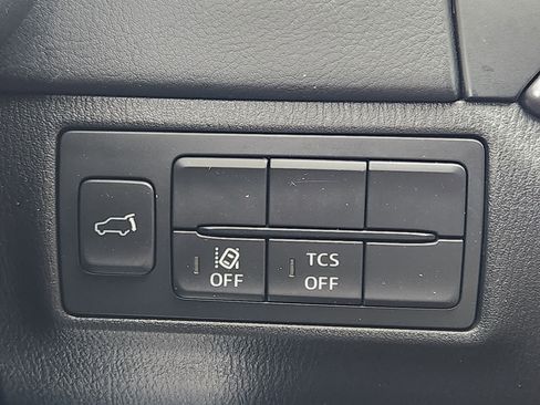 Used 2018 MAZDA CX-9 Touring image 23