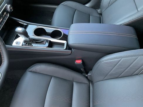 New 2025 Nissan Altima 2.5 SR w/ SR Premium Package image 32