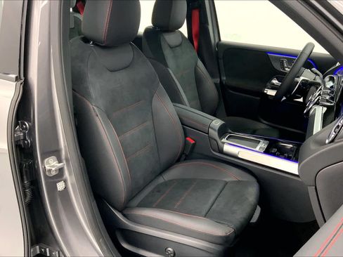 Certified 2025 Mercedes-Benz GLB 35 AMG 4MATIC image 8