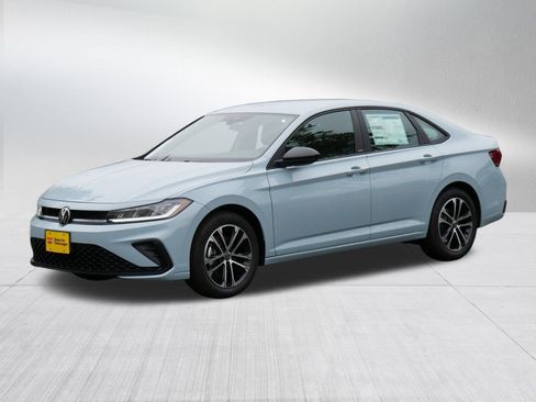 New 2025 Volkswagen Jetta Sport image 2