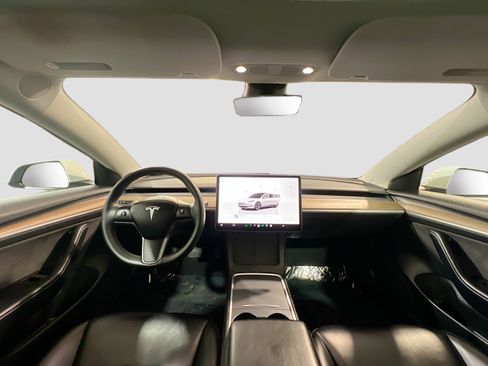 Used 2023 Tesla Model 3 Standard Range RWD image 16