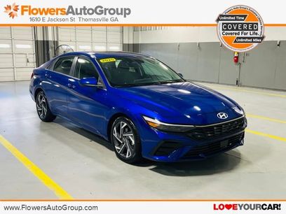 Used 2025 Hyundai Elantra SEL