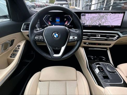 Certified 2024 BMW 330i Sedan w/ Premium Package image 5