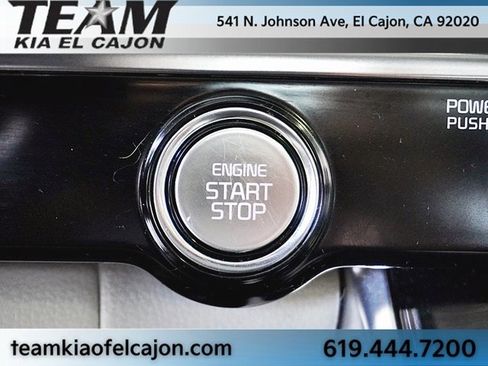 Certified 2022 Kia Carnival SX Prestige image 35