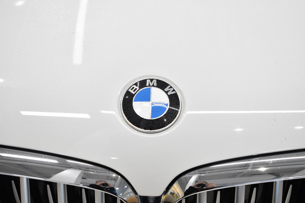 Used 2020 BMW X5 xDrive40i w/ Convenience Package AWD/4WD image 11