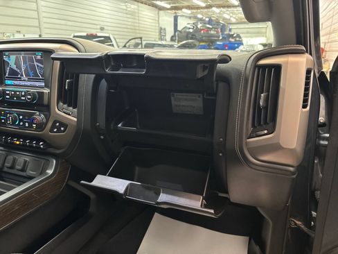 Used 2018 GMC Sierra 3500 Denali w/ Duramax Plus Package AWD/4WD image 30