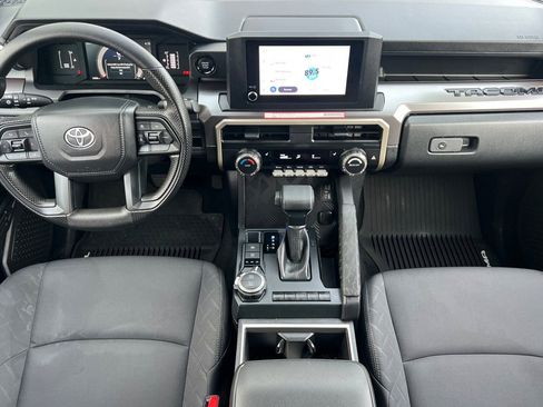 Certified 2024 Toyota Tacoma SR5 image 10