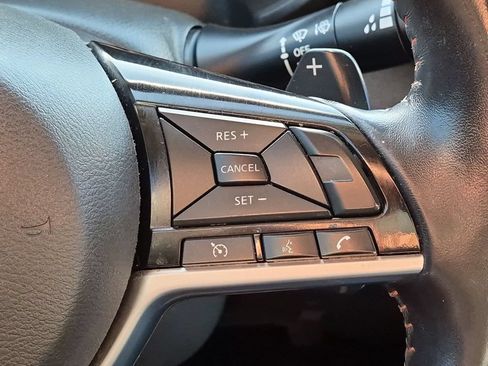 Used 2020 Nissan Altima 2.5 SR FWD image 21