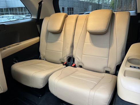 Certified 2024 Mercedes-Benz GLS 450 4MATIC image 50