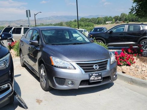 Used 2015 Nissan Sentra SR FWD image 1