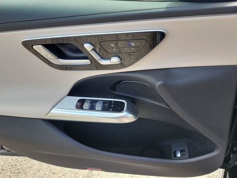 New 2026 Mercedes-Benz E 450 4MATIC Sedan image 24