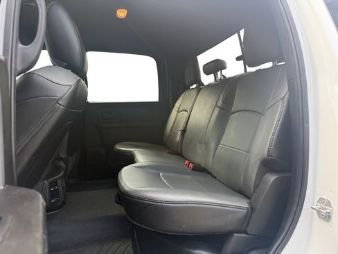 Used 2022 RAM 3500 Tradesman AWD/4WD image 13