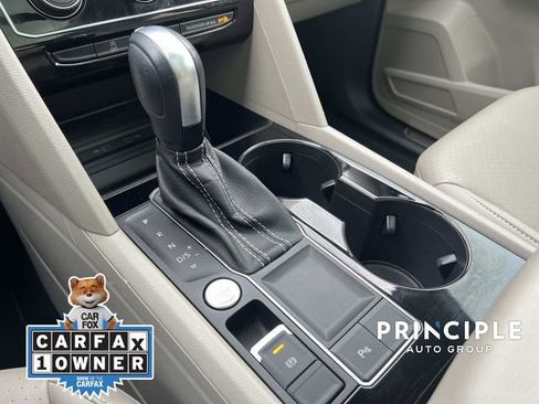 Used 2023 Volkswagen Atlas SE w/ Panoramic Sunroof Package image 27