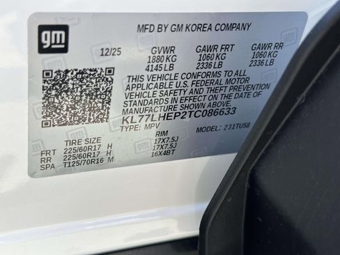 New 2026 Chevrolet Trax LT w/ Driver Confidence Package FWD image 28