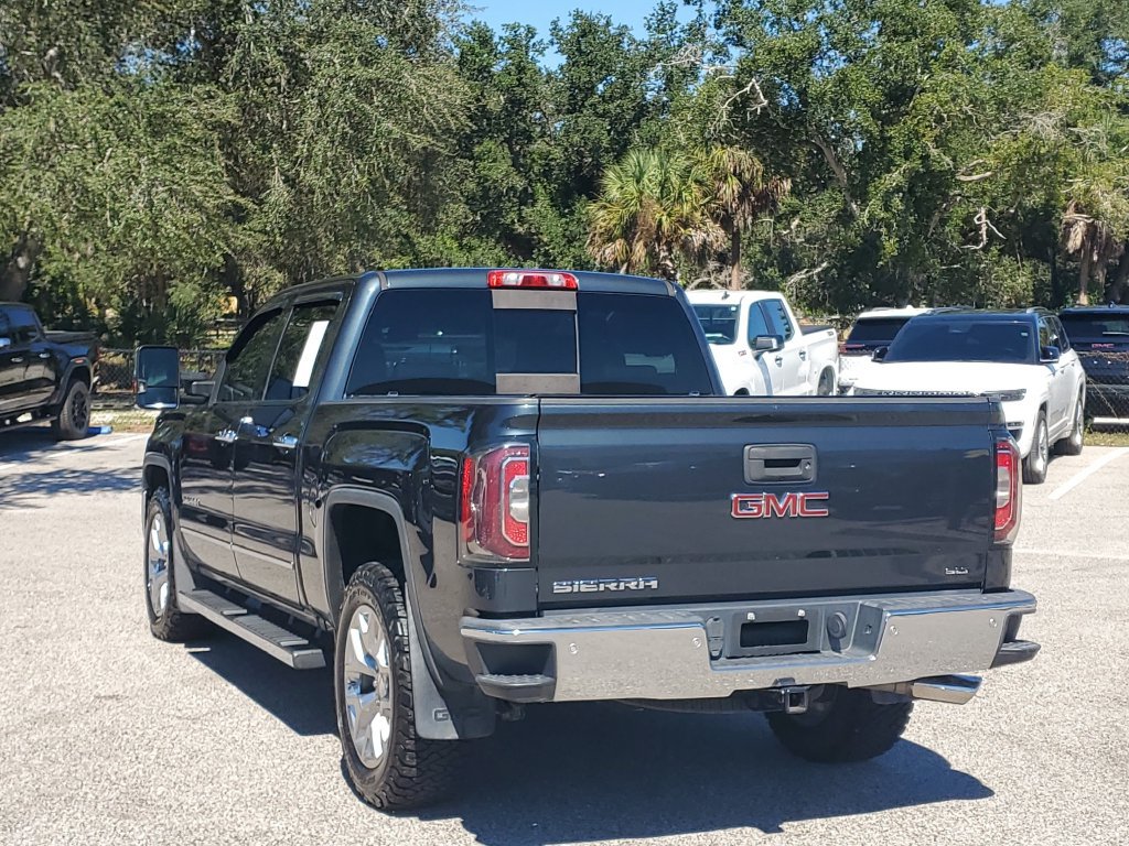 Used 2018 GMC Sierra 1500 SLT w/ SLT Premium Package AWD/4WD image 4