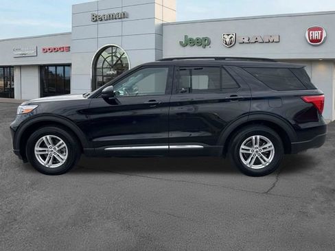 Used 2022 Ford Explorer XLT RWD image 4
