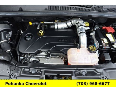 Used 2022 Chevrolet Trax LT w/ LT Convenience Package image 34