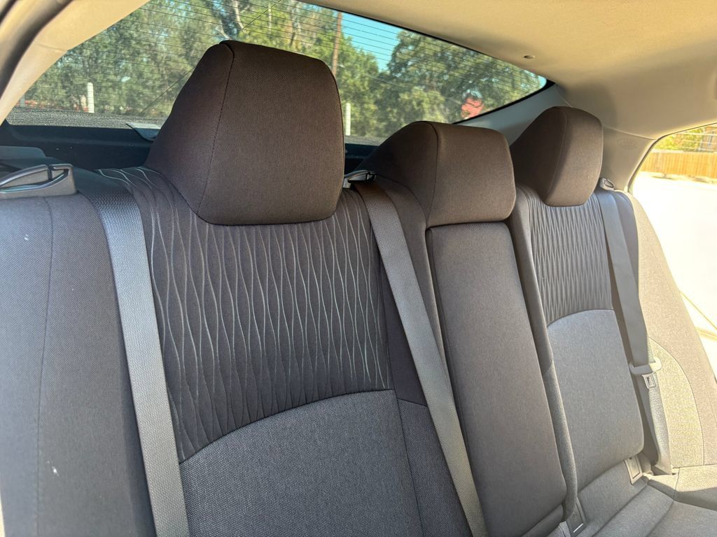 Used 2025 Toyota Camry LE w/ Convenience Package FWD image 16