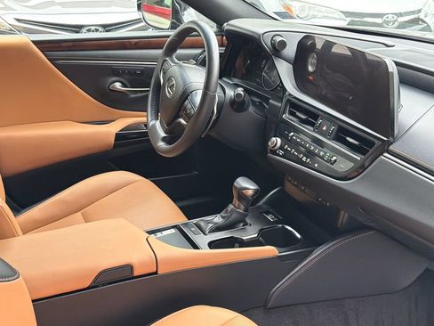 Used 2023 Lexus ES 350 w/ Premium Package FWD image 15