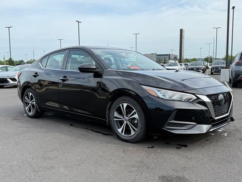 Used 2022 Nissan Sentra SV FWD image 3