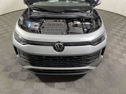 New 2026 Volkswagen Tiguan SE AWD/4WD image 23