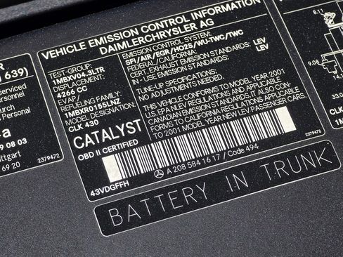 Used 2001 Mercedes-Benz CLK 430 Coupe image 30