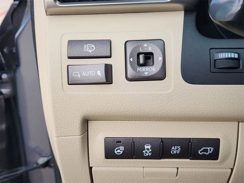 Used 2013 Lexus LX 570 570 image 21