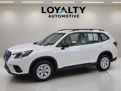 Used 2023 Subaru Forester image 1
