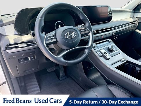 Used 2023 Hyundai Palisade SEL w/ Premium Package AWD/4WD image 11