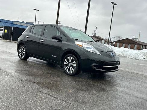 Used 2016 Nissan Leaf SL image 10